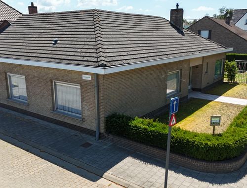                                         Eengezinswoning te koop in Sijsele, € 350.000
