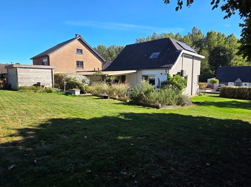 Huis te koop in ,
                    9400 Ninove
