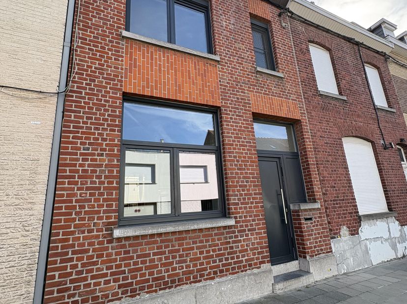 Huis te koop in ,
                    7700 Moeskroen