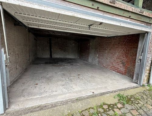                                         Garage à louer à Staden, € 70
