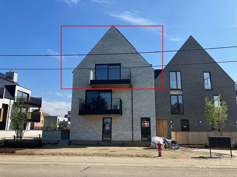 Appartement à louer
                    à 2243 Pulle