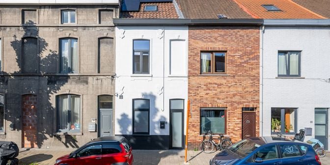 Maison à vendre à Sint-Bernadettestraat  257, 9000 Gent