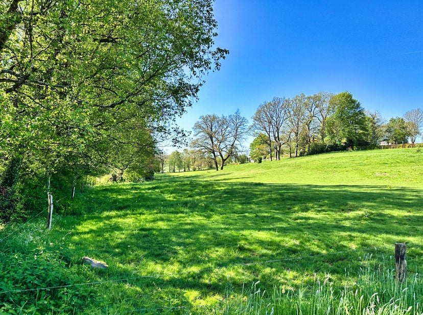 Terrein gelegen in bouwzone met landelijk karakter