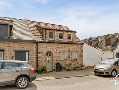                                         Woning te koop in Erembodegem, € 249.000
