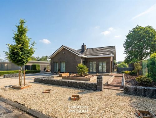                                         Maison unifamiliale à vendre à Sleidinge, € 555.000
