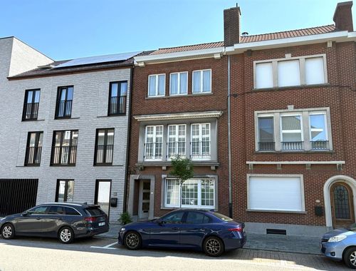                                         Eengezinswoning te koop in Kortrijk, € 260.000
