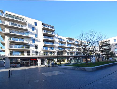                                        Appartement à louer à Roeselare, € 995
