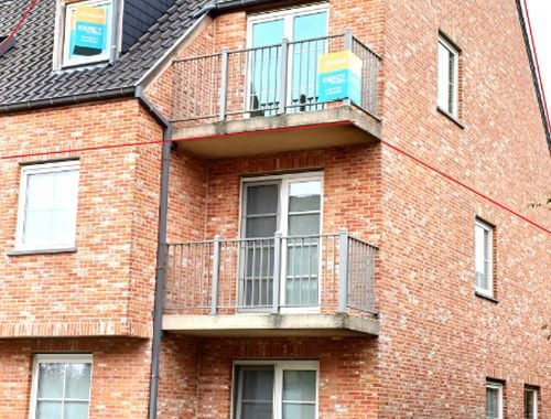                                         Duplex te koop in Oostrozebeke, € 250.000
