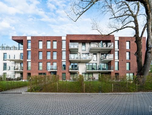                                        Appartement te huur in Waremme, € 980
