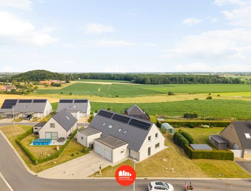                                         Woning te koop in Wijtschate, € 349.000
