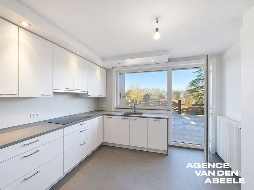 Appartement te koop in Damse Vaart-Zuid 57,
                    8310 Sint-Kruis