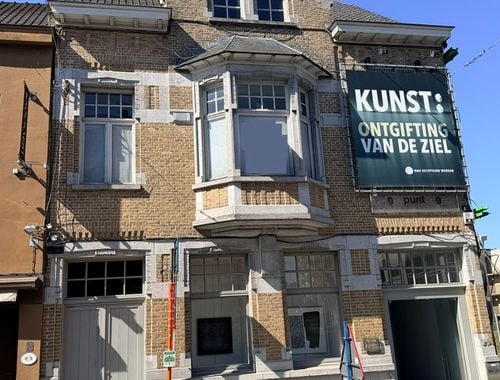                             Herenhuis te koop in Roeselare
