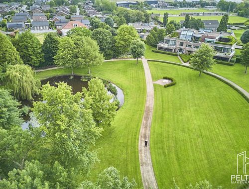                                         Penthouse te koop in Maaseik, € 999.000
