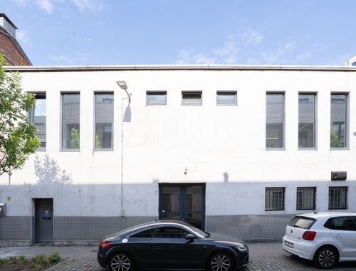                                         Kantoor te huur in Antwerpen, € 1.200
