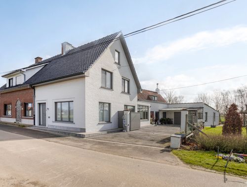                                         Woning te koop in Oostnieuwkerke, € 349.800
