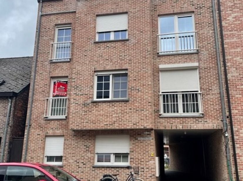 Appartement à louer
                    à 2440 Geel