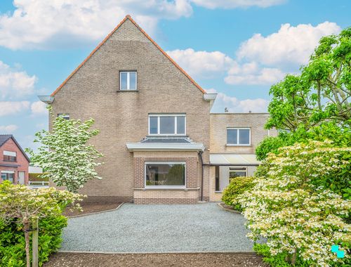                                         Maison à vendre à Asper, € 309.000
