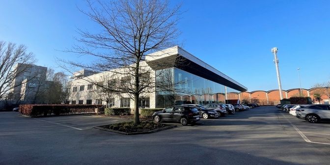 Bedrijfsvastgoed te huur in Blancefloerlaan 179 - A bus v1, 2050 Antwerpen