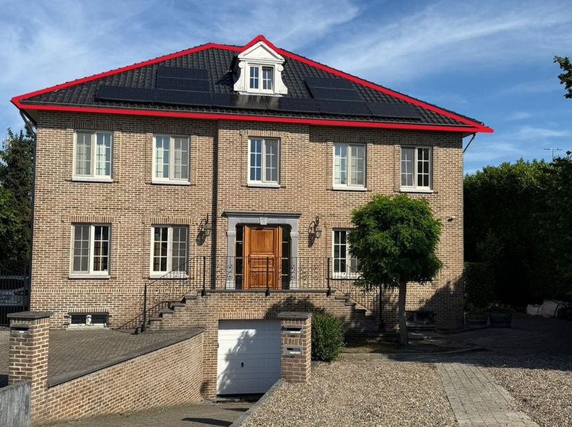 Gezellig 1-slaapkamer dakappartement met ruime leefruimte / open keuken ZONDER LIFT<br />
<br />
Op zoek naar een comfortabel appartement op een prakt