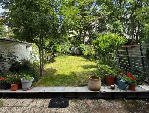                                         Appartement à louer à Forest, € 1.650
