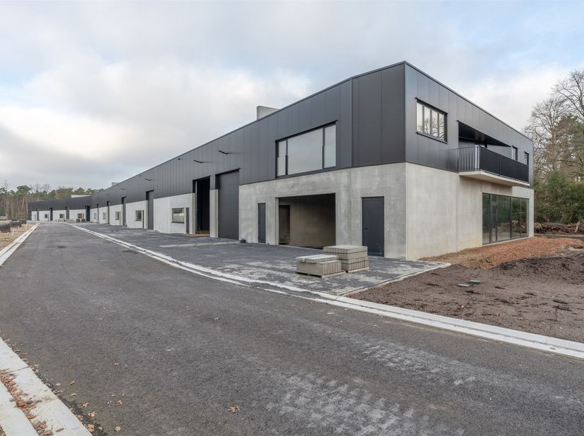Bien professionnel à vendre
                    à 2340 Beerse