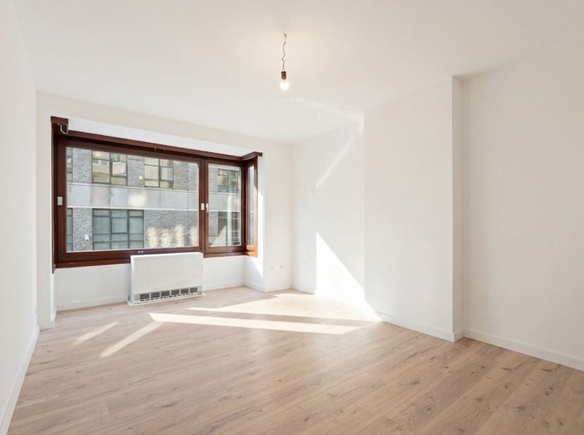 À LOUER | Appartement lumineux 1 chambre entièrement rénové à OstendeAppartement prêt à emménager, idéalement situé au cur dOstendeDisposition :Lappar