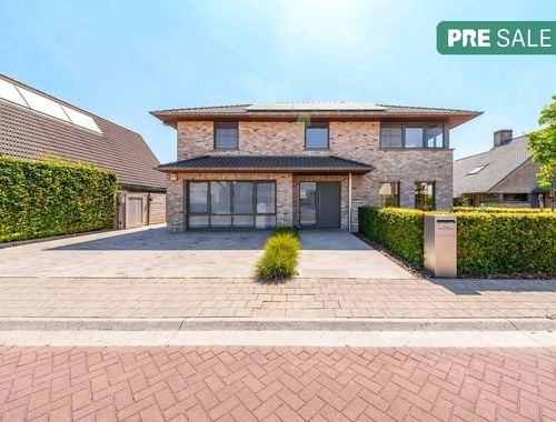                                         Woning te koop in Poperinge, € 628.000
