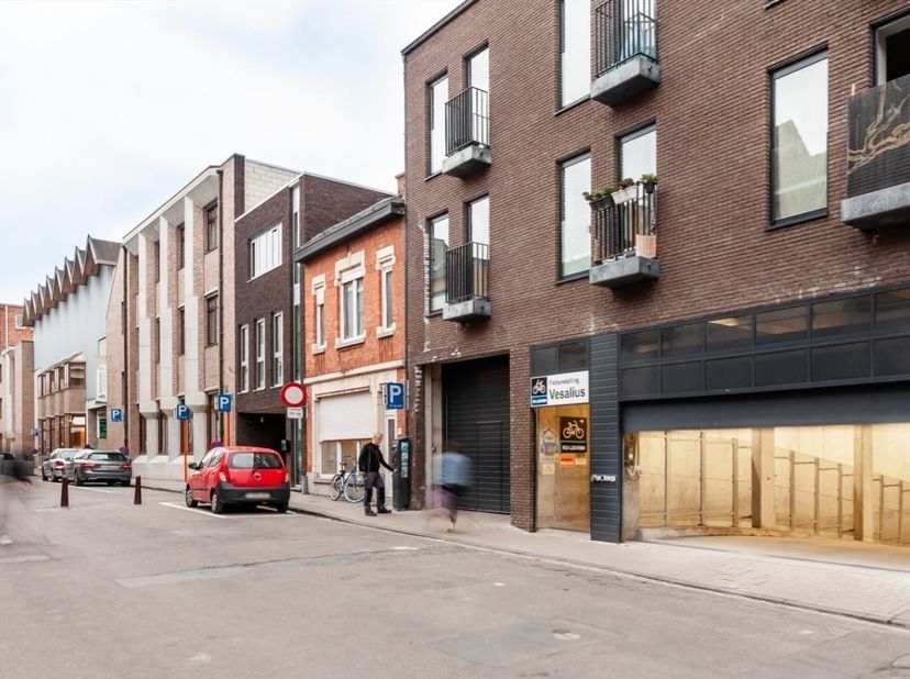 Garage te koop in Brabançonnestraat 8,
                    3000 Leuven