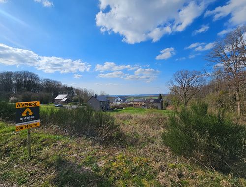                                         Bouwgrond te koop in Wéris, € 79.000

