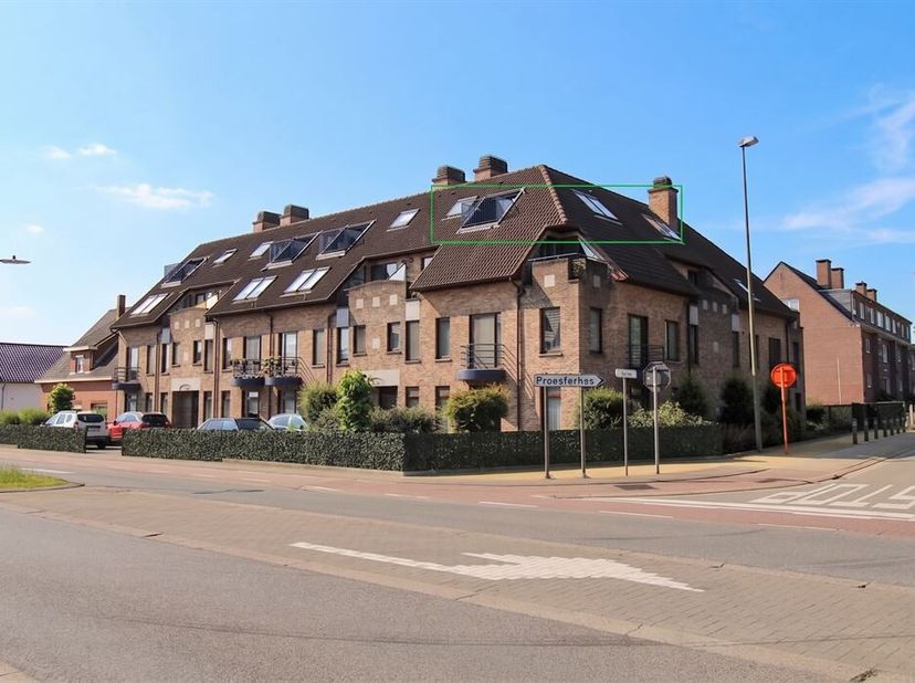 In deze mooie, verzorgde residentie bieden wij u met plezier dit appartement met 1 slaapkamer aan.<br />
Ideale ligging: het centrum van Maasmechelen