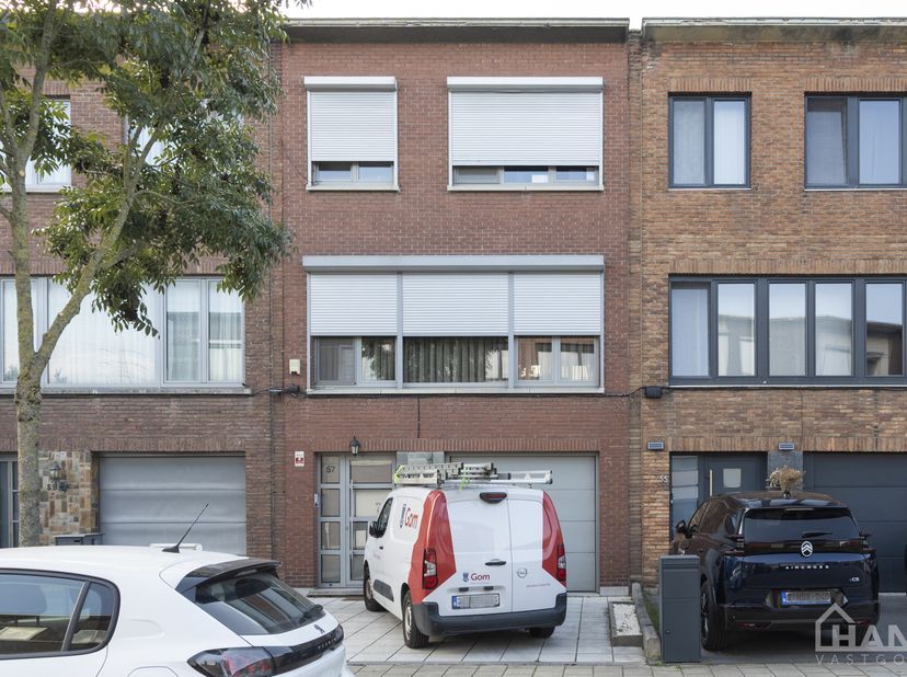 Huis te koop in Roederdelft 57,
                    2170 Merksem