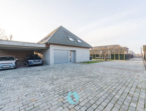                                         Villa te koop in Zomergem, € 699.000
