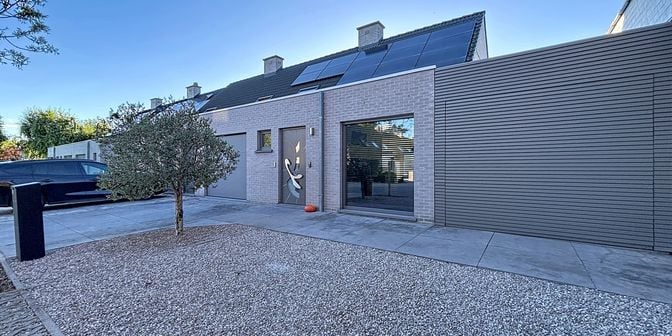 Huis te koop in Steenovenstraat 5 bus 1, 8870 Izegem