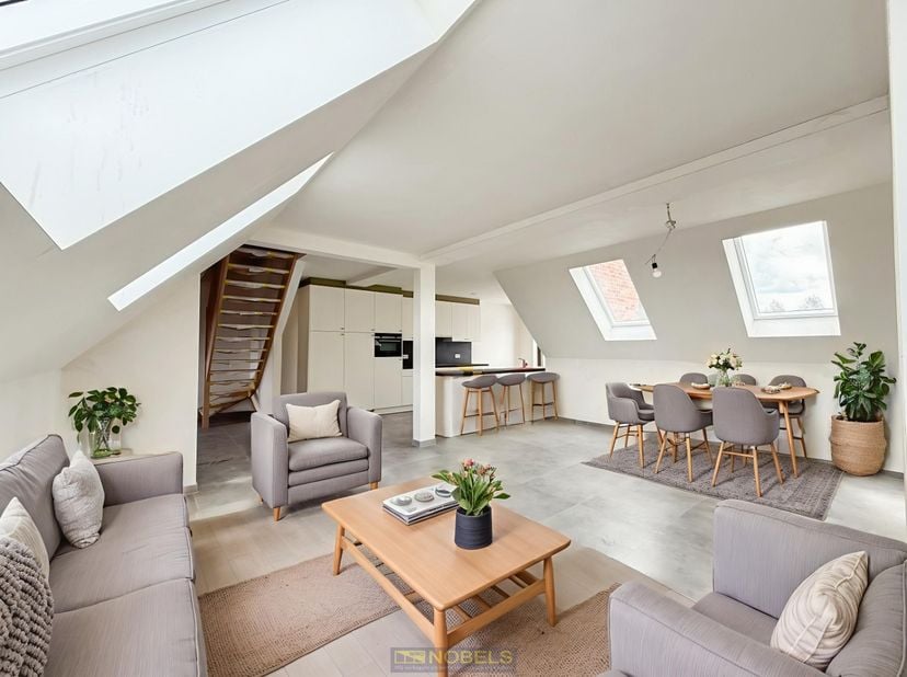 LUXUEUS NIEUWBOUWPROJECT in Brakel, afgewerkt in TIJDLOZE COTTAGE-STIJL met oog voor kwaliteit en detail. Deze kleinschalige residentie omvat 9 ENERGI
