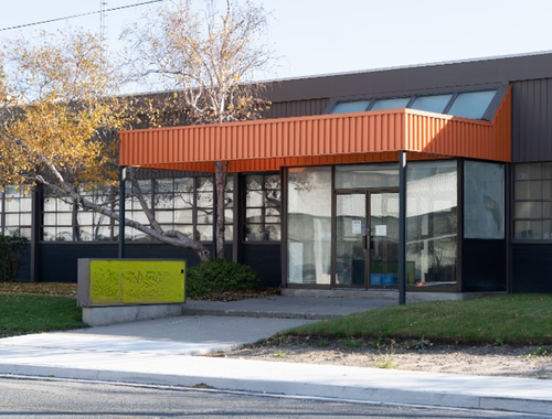                                         Entrepôt avec bureau à vendre à Beverlo, € 5.150.000

