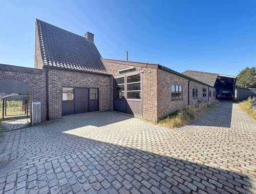                                         Atelier te huur in Evergem, € 2.500

