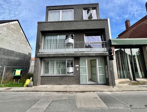                                         Gemengd gebruik te koop in Hamme, € 550.000
