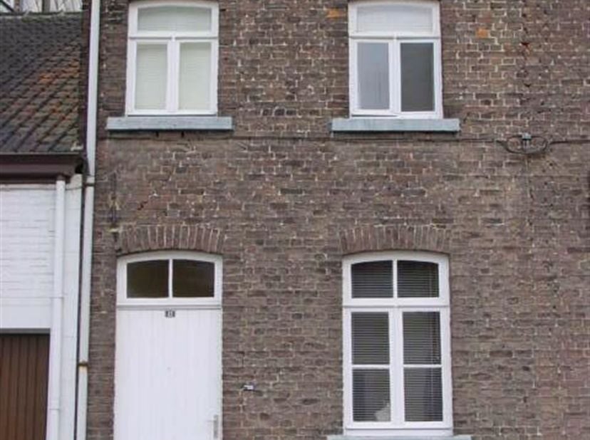 Huis te huur in J. Ectorsstraat 13,
                    3400 Landen