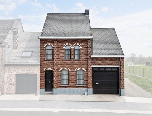                                        Maison à vendre à Denderhoutem, € 335.000
