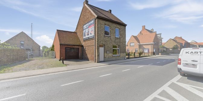 Huis te koop in Esenweg 189, 8600 Esen
