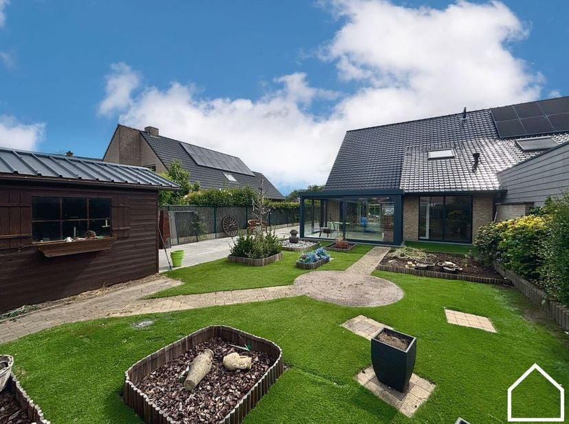 Maison à vendre
                    à 8870 Izegem