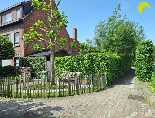                                         Grond te koop in Mortsel, € 229.000
