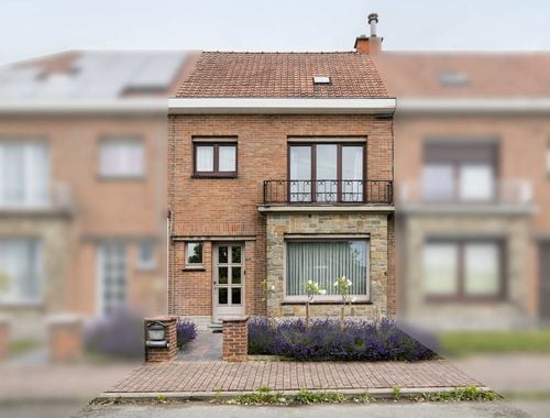                                         Woning te koop in Ronse, € 195.000
