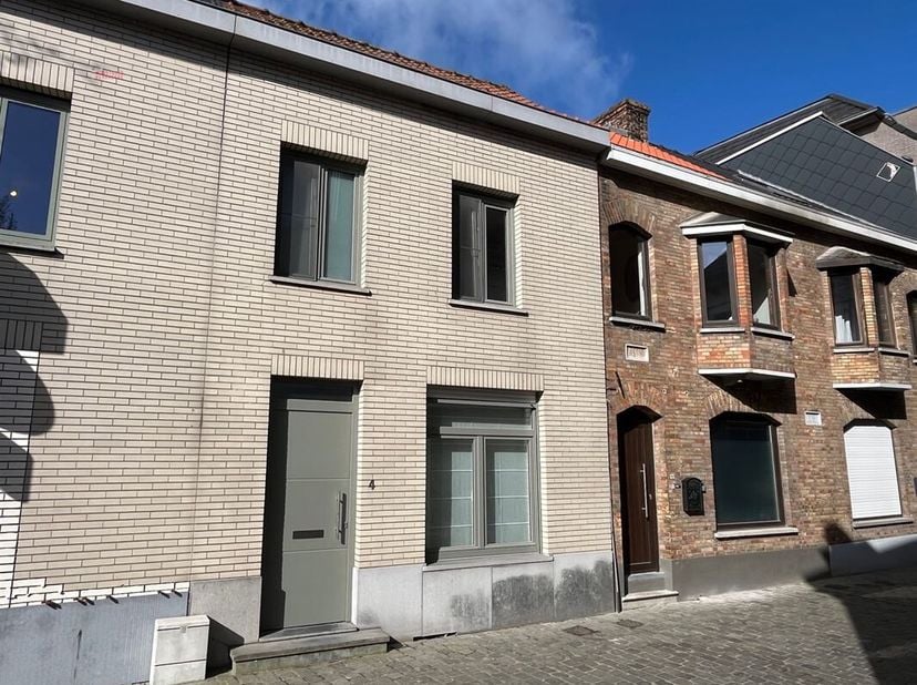 Maison à vendre
                    à 8470 Gistel