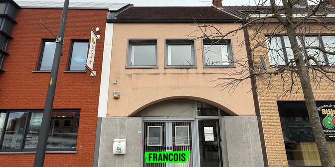 Bedrijfsvastgoed te koop in Marktplaats 18, 8890 Moorslede