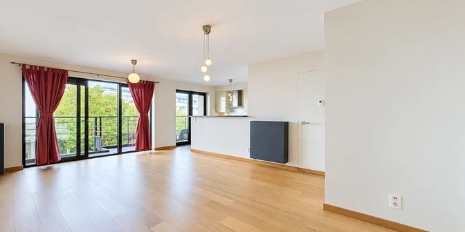 Appartement te huur in bte. 8, 1200 Sint-Lambrechts-Woluwe