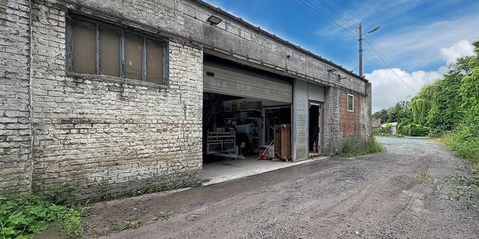 Bien professionnel à vendre à 7700 Mouscron