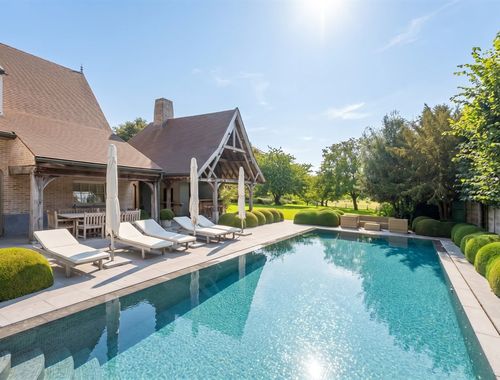                                         Uitzonderlijke woning te koop in Ooigem, € 1.850.000
