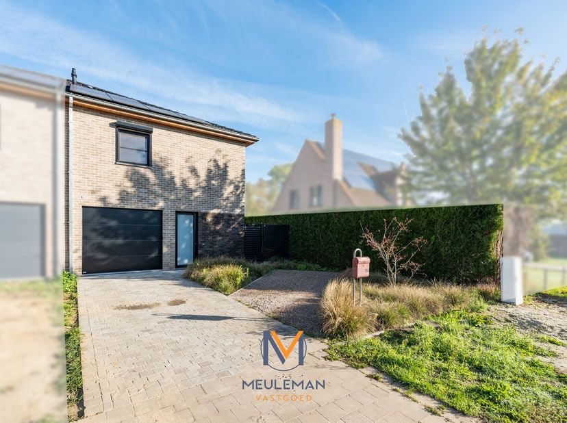 Huis te koop in Brugse baan 195 bus a,
                    8470 Gistel