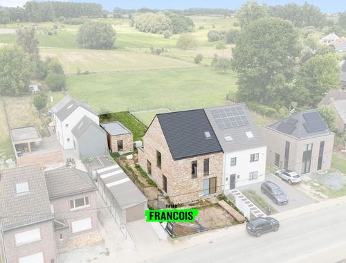                                         Koppelwoning te koop in Denderhoutem, € 399.000
